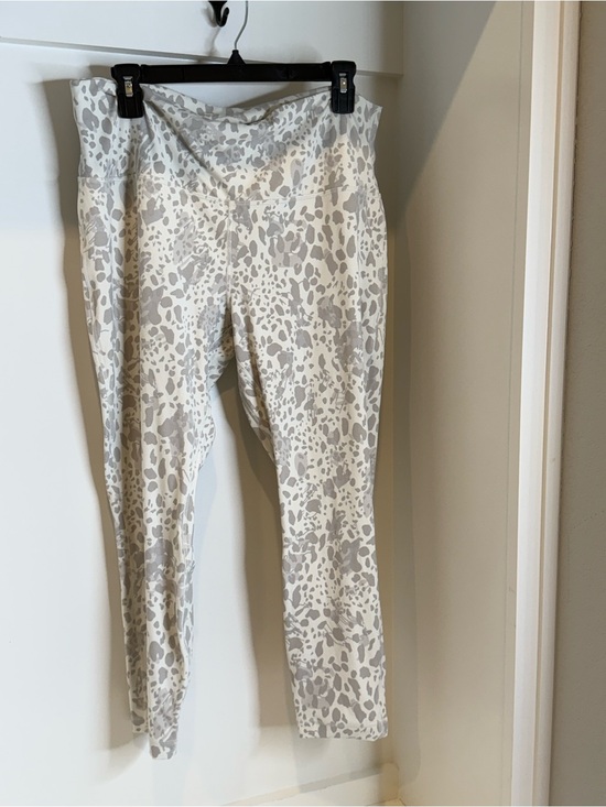 lululemon athletica Pants - NEW without tags/NEVER WORN size 14 lululemon align high rise pant